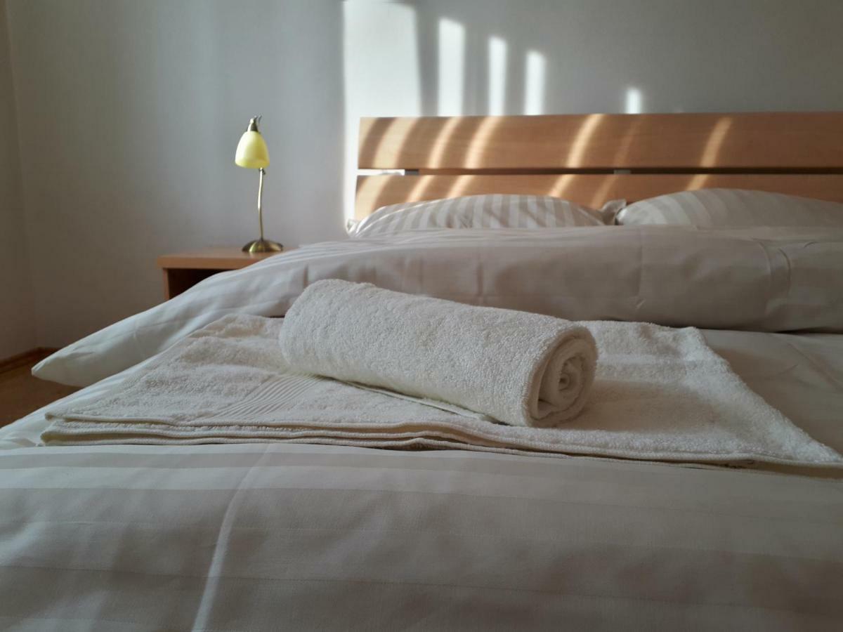 Brezno - 2 Izbovy Apartman Екстер'єр фото